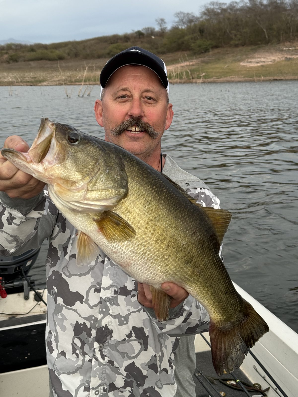 The biggest bass, photo 1